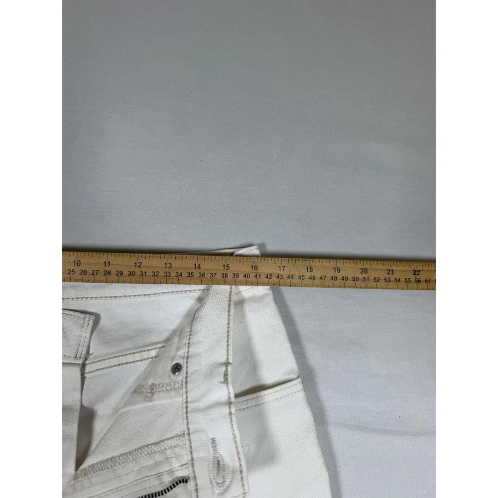 Levis 569 Shorts Mens 32 White Denim Relaxed Fit Bermuda 5 Pocket Zip Fly Casual